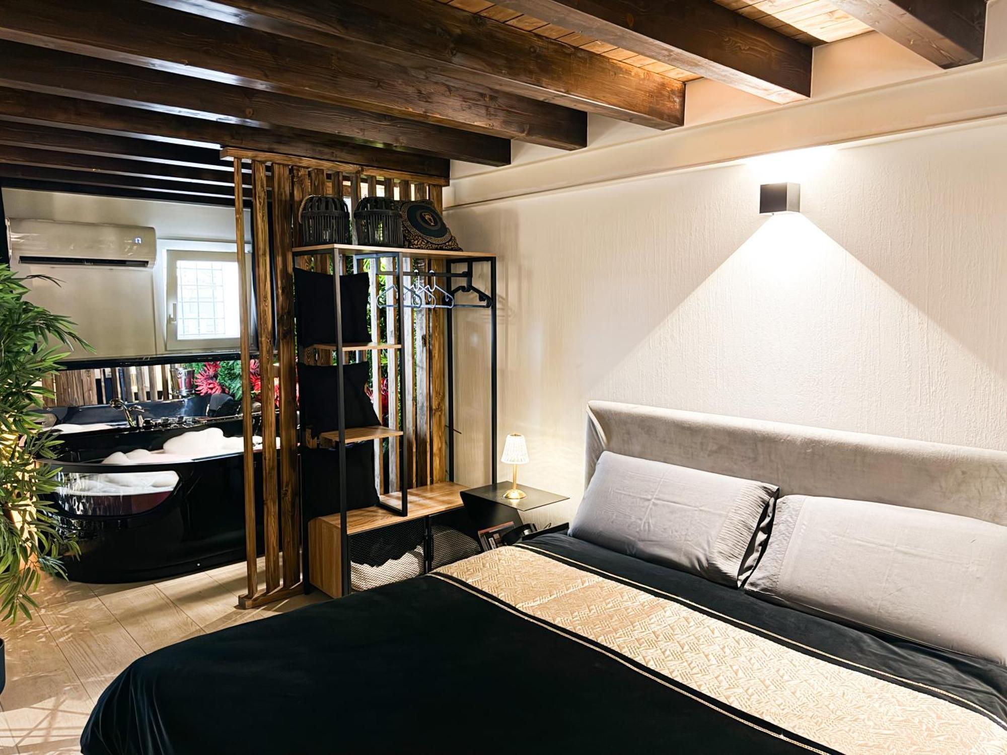Rouge Suite & Spa Palermo Centro Bagian luar foto